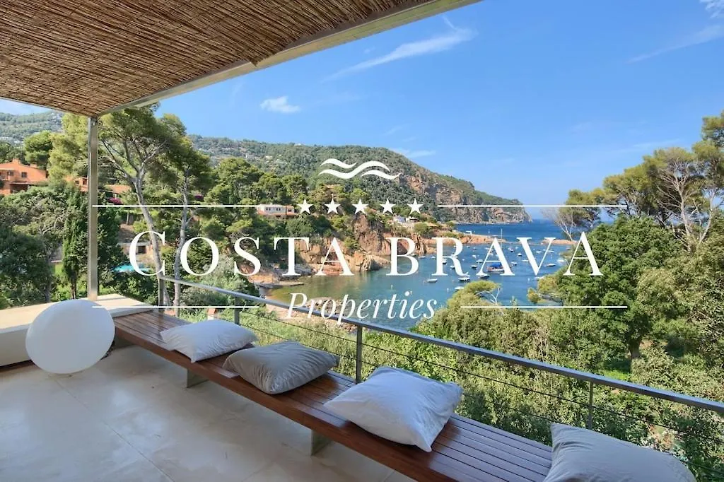 Villa En Primera Linea De Mar En La Bahia De Aiguablava Begur