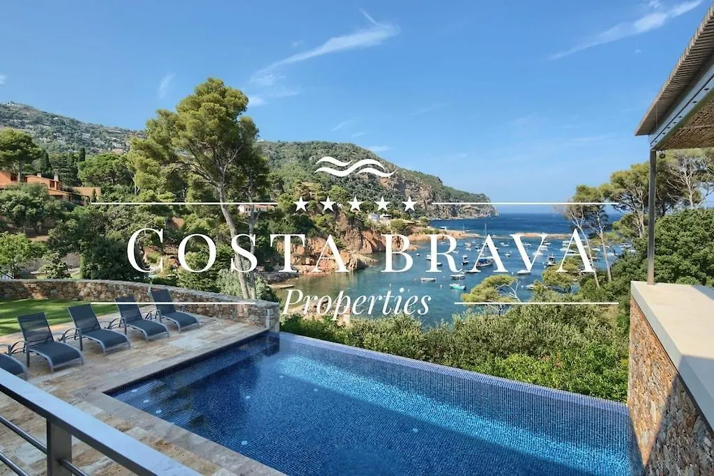 Villa En Primera Linea De Mar En La Bahia De Aiguablava Begur